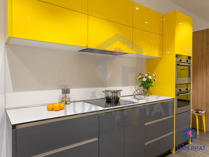 Sự khác biệt của tủ bếp Melamine, Laminate, Acrylic - Chọn Loại Nào? 3 Ưu điểm
