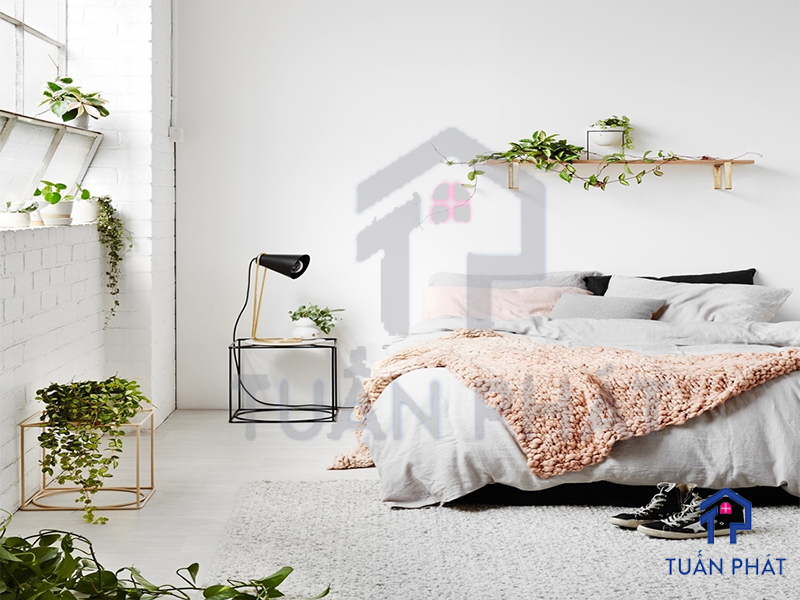 Nội thất phòng ngủ màu trắng thường được lựa chọn từ gỗ, kim loại và đá